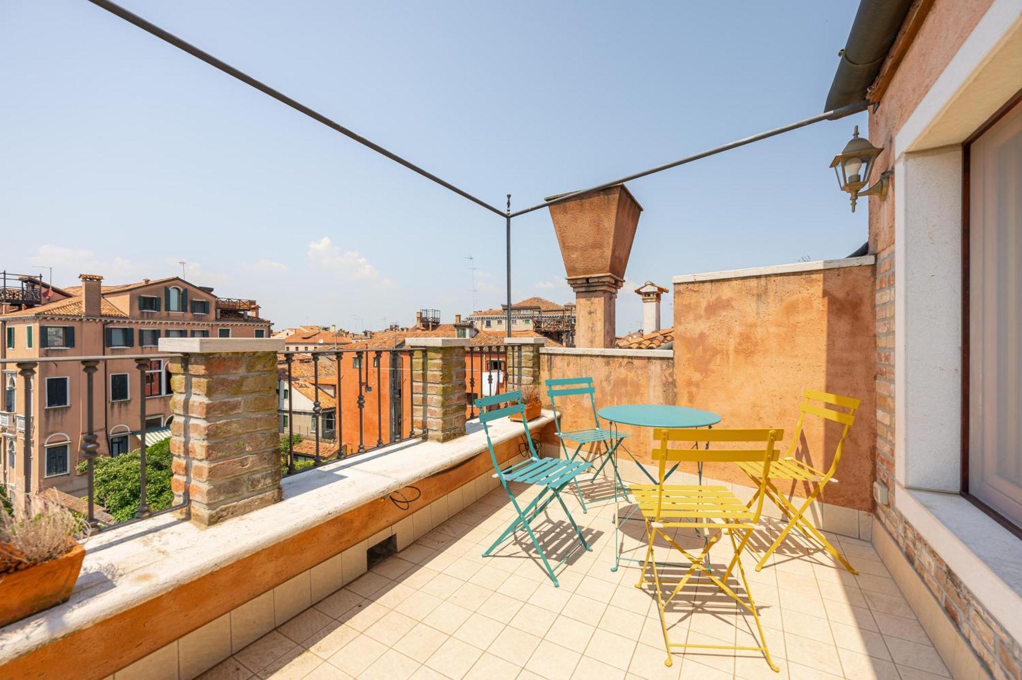 Apartamento Luxury Penthouse With Terrace Venecia Exterior foto